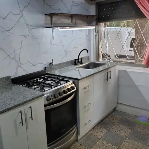 Bajo Mesada Beige