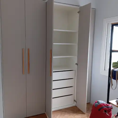 Placard Moderno